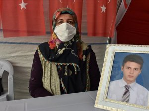 Diyarbakır annelerinden Övünç: Oğlumu HDP'den istiyorum