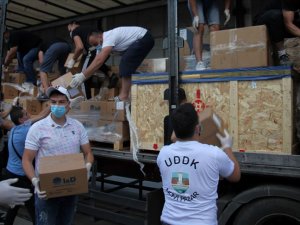 Türkiye'nin gönderdiği tıbbi malzeme yardımı Sancak bölgesine ulaştı