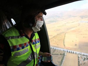 'Turizmin Başkenti'nde havadan ve karadan denetimler yapan jandarma kuş uçurtmuyor