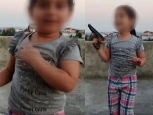 Sultangazi'de çocuğun eline tabanca verip ateş ettirdi