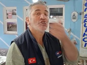 Çiğ hamsi yedi, 'koronaya ilaç aramayın' dedi