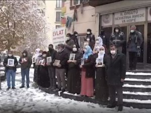 Terör örgütü PKK Diyarbakır annelerinin evlat nöbetini iftiralarla karalamaya çalışıyor