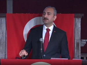 Adalet Bakanı Abdulhamit Gül'den yeni anayasa açıklaması