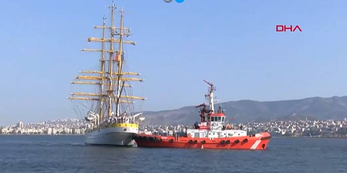 'Yüzen tarih', İzmir Alsancak Limanı'na demir attı