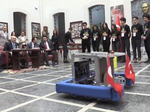 Liseli gençlerin 'defans robotu' dünya şampiyonasına katılacak