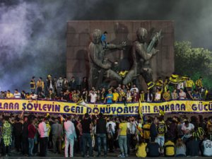 Ankaragüçlü taraftarların Süper Lig sevinci