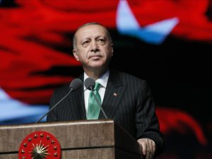 'Bu ülkede bundan sonra Türk lirası geçer'